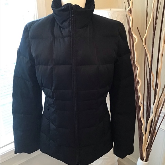 Ann Taylor Jackets & Blazers - Ann Taylor puffer jacket 🧥